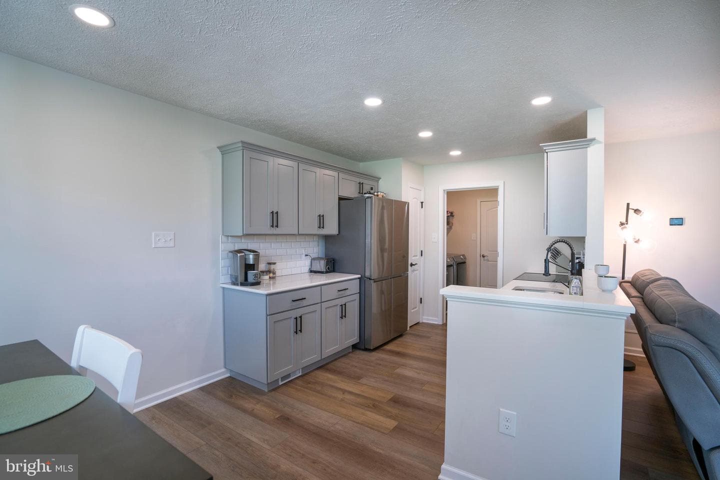 99 Hillside Drive photo 15