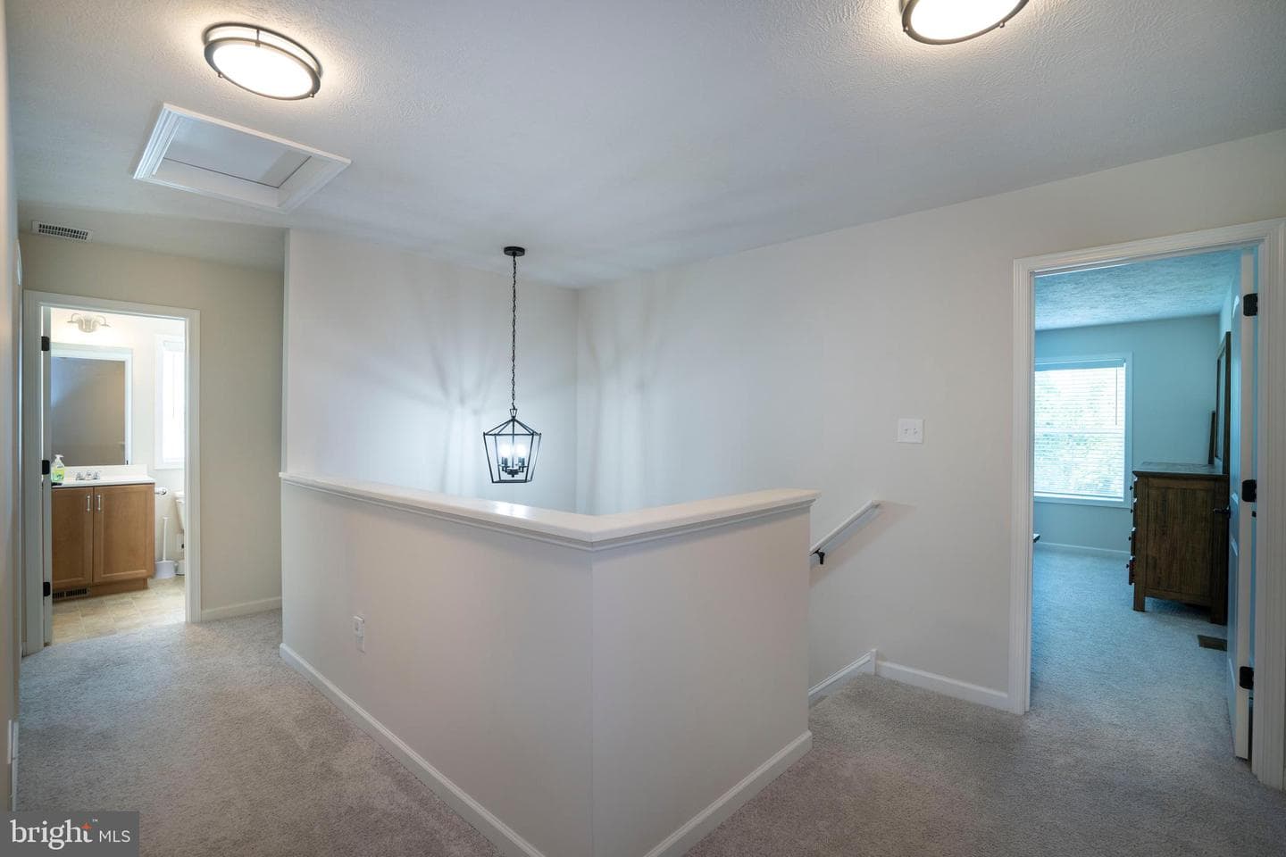 99 Hillside Drive photo 33