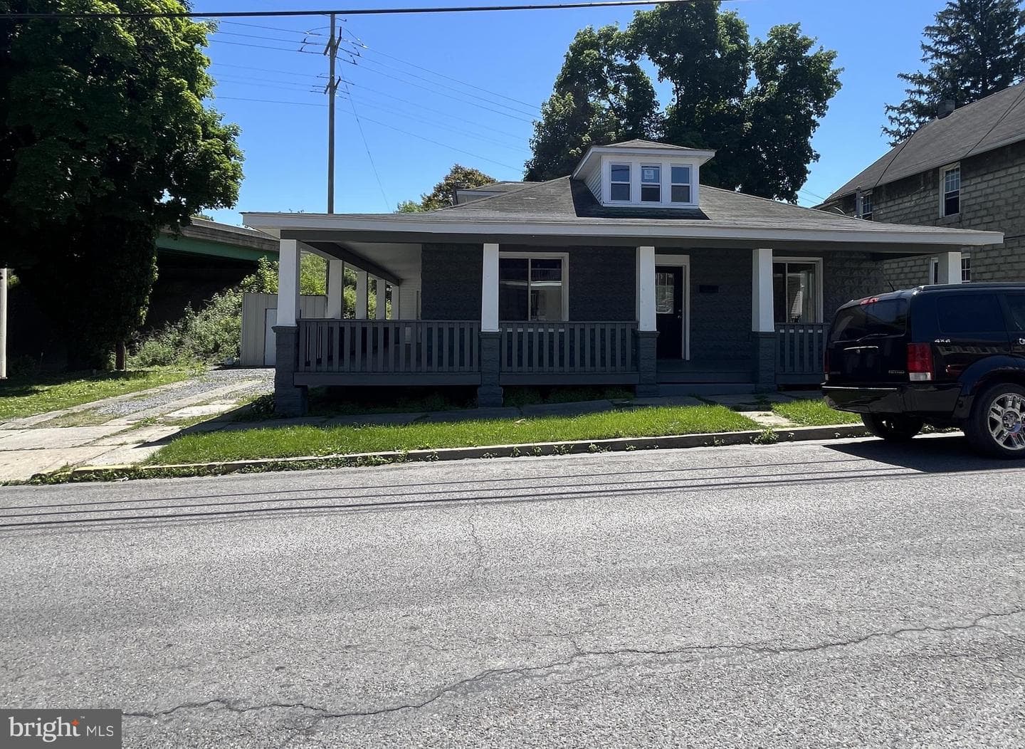 182 Pannebaker Avenue, Lewistown
