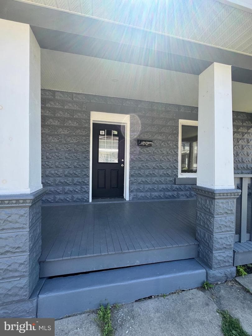 182 Pannebaker Avenue, Lewistown