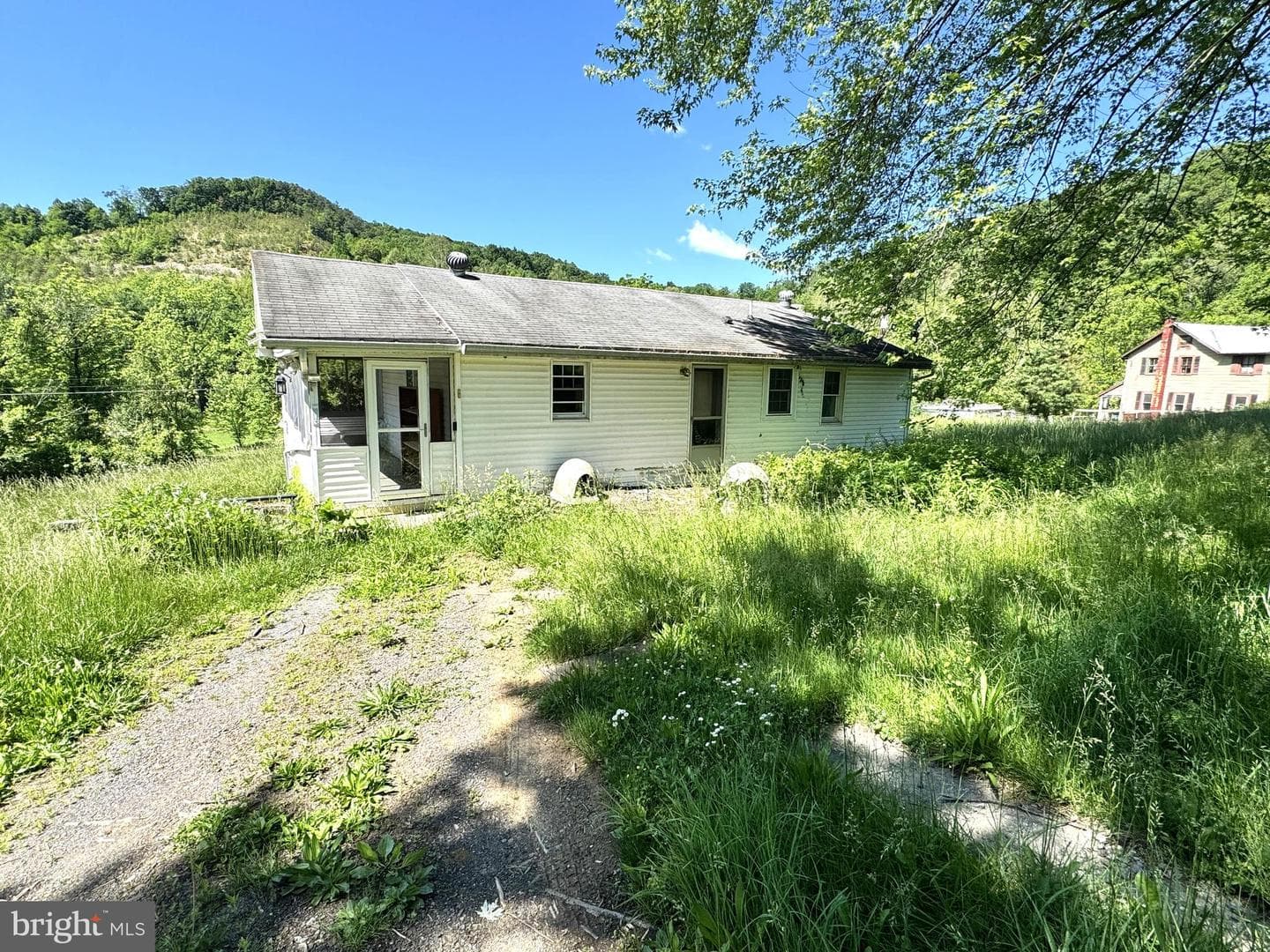 373 Strodes Run Road, Lewistown