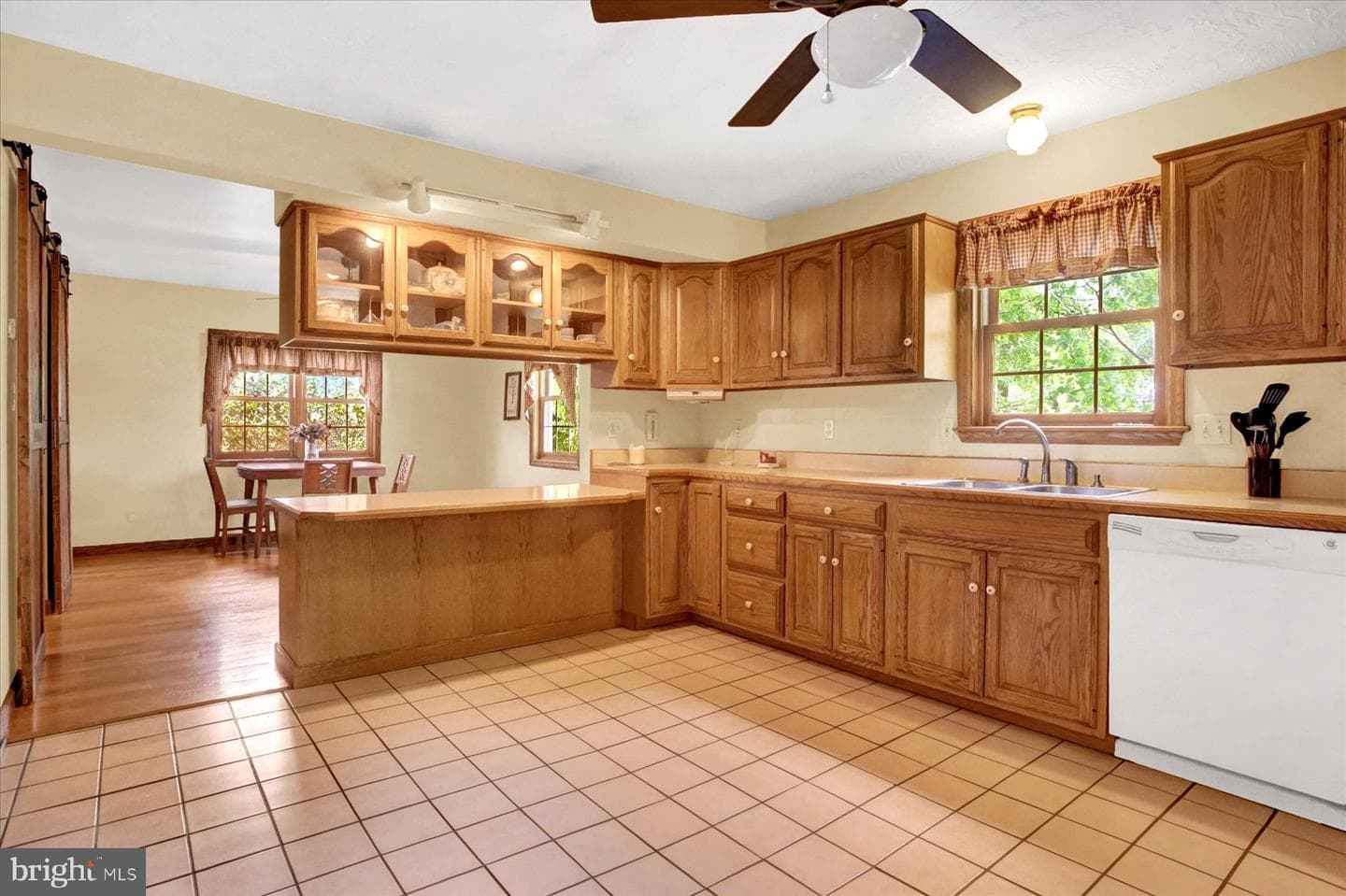 339 Park Drive photo 8