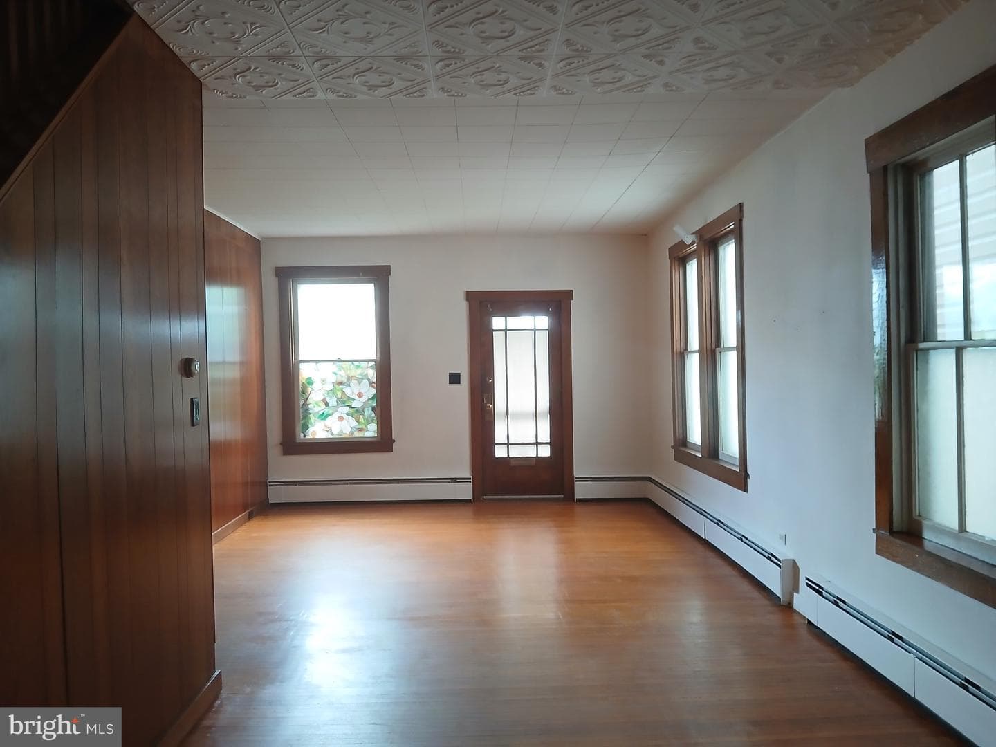 120 Shaw Avenue photo 9
