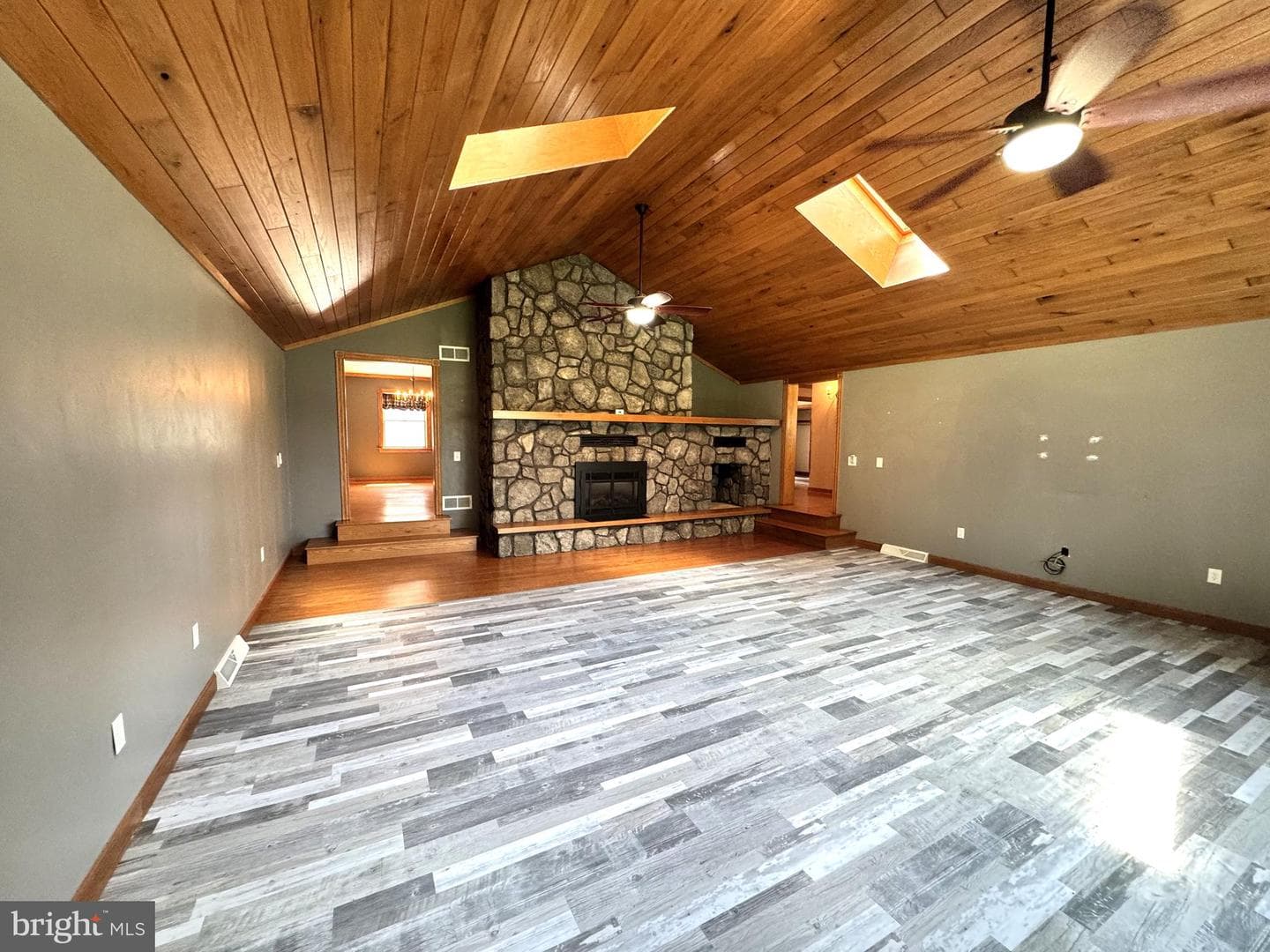 378 Airport Road photo 17
