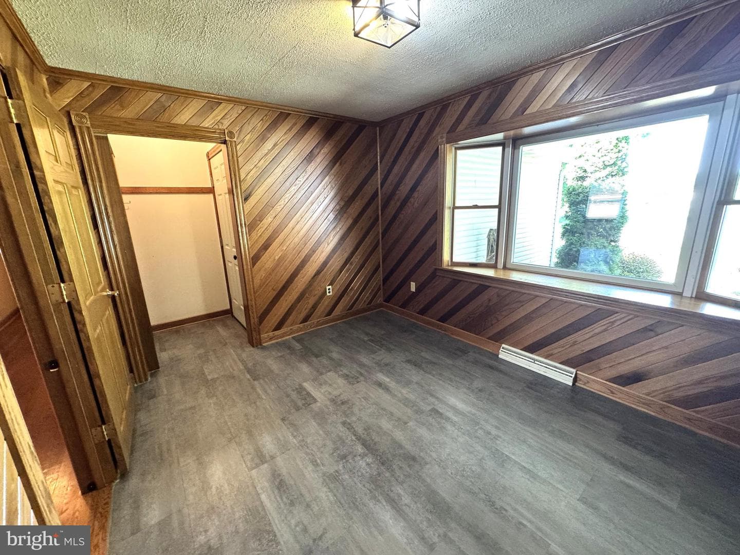 378 Airport Road photo 23
