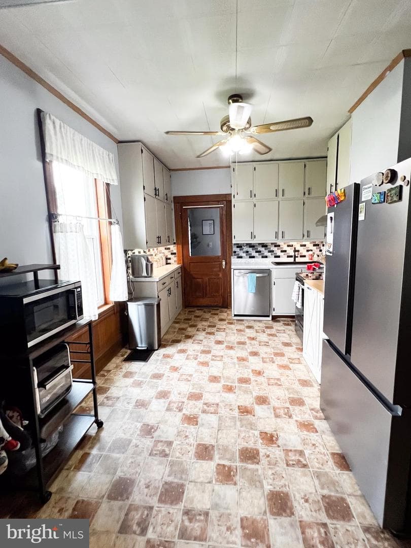630 Highland Avenue photo 20