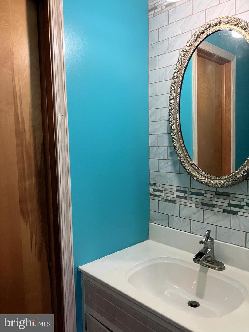 101 Marlick Avenue photo 23
