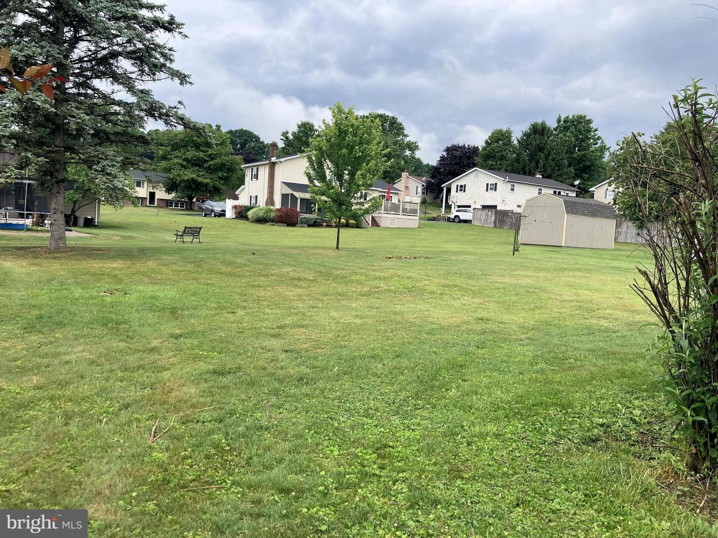 101 Marlick Avenue photo 29