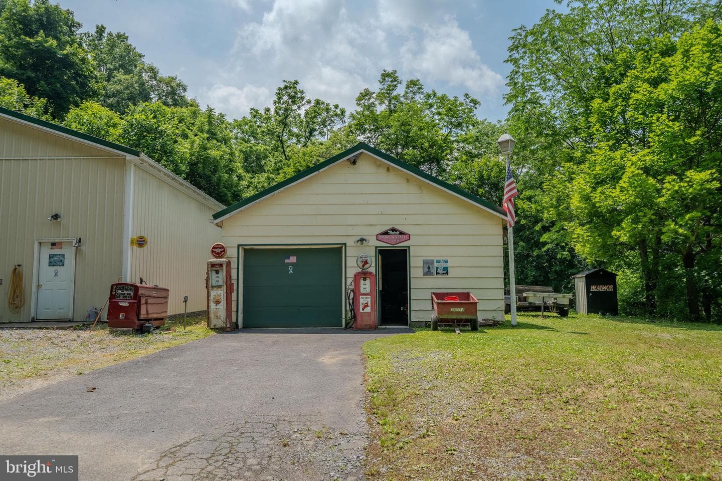 4668 Route 103 N photo 42