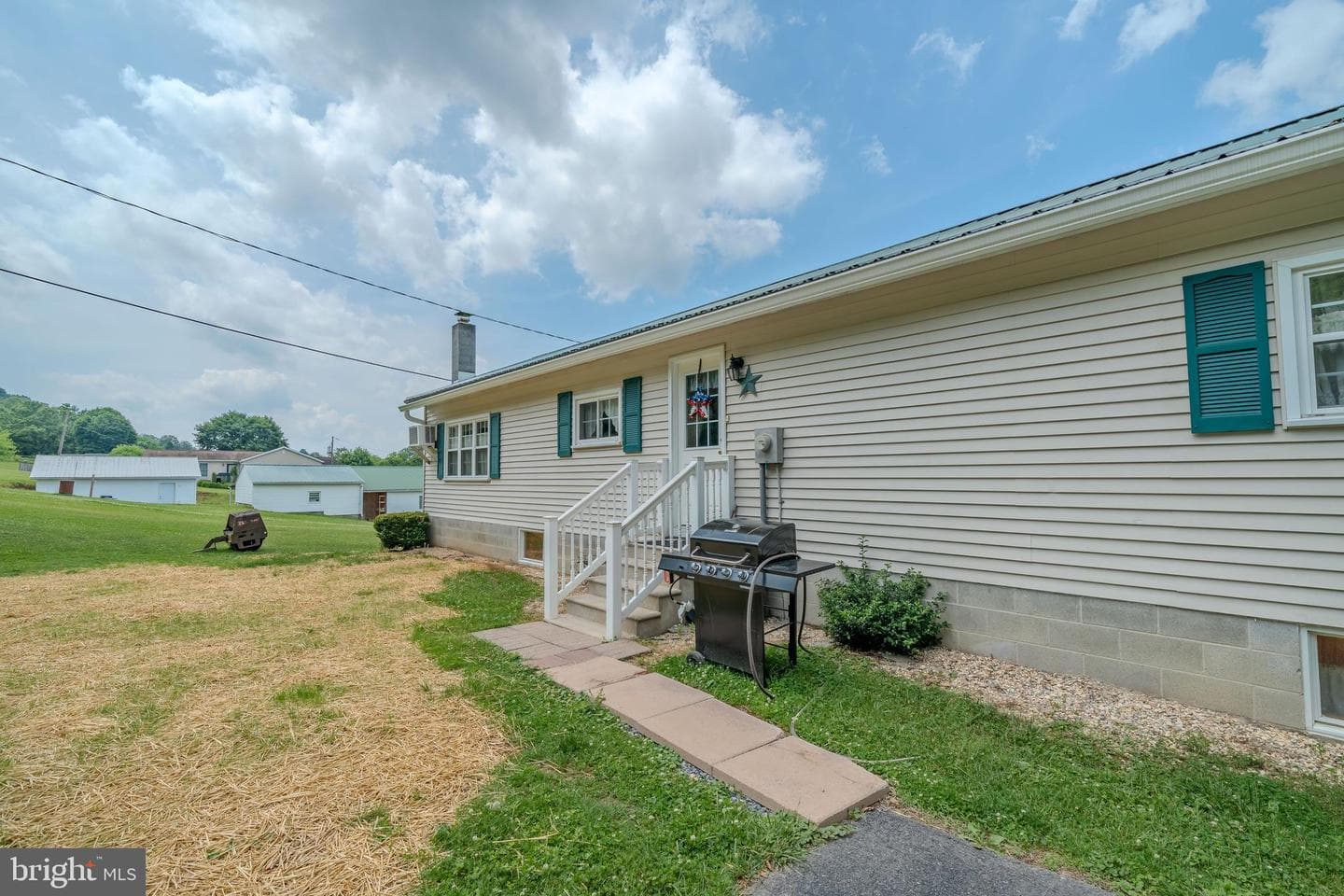 4668 Route 103 N photo 49