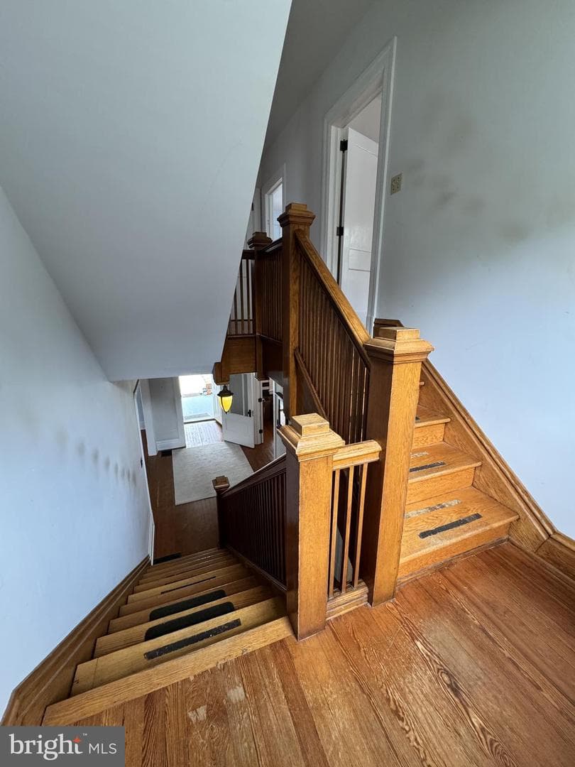 138 Walnut Street photo 17