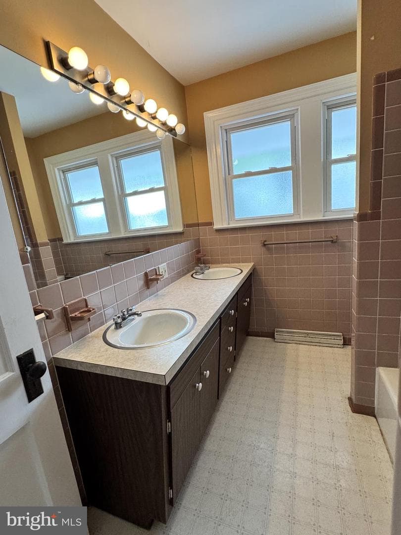 138 Walnut Street photo 23