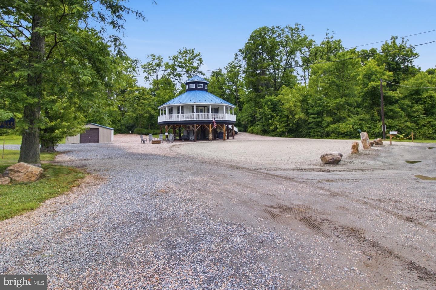 203 Front Drive photo 30