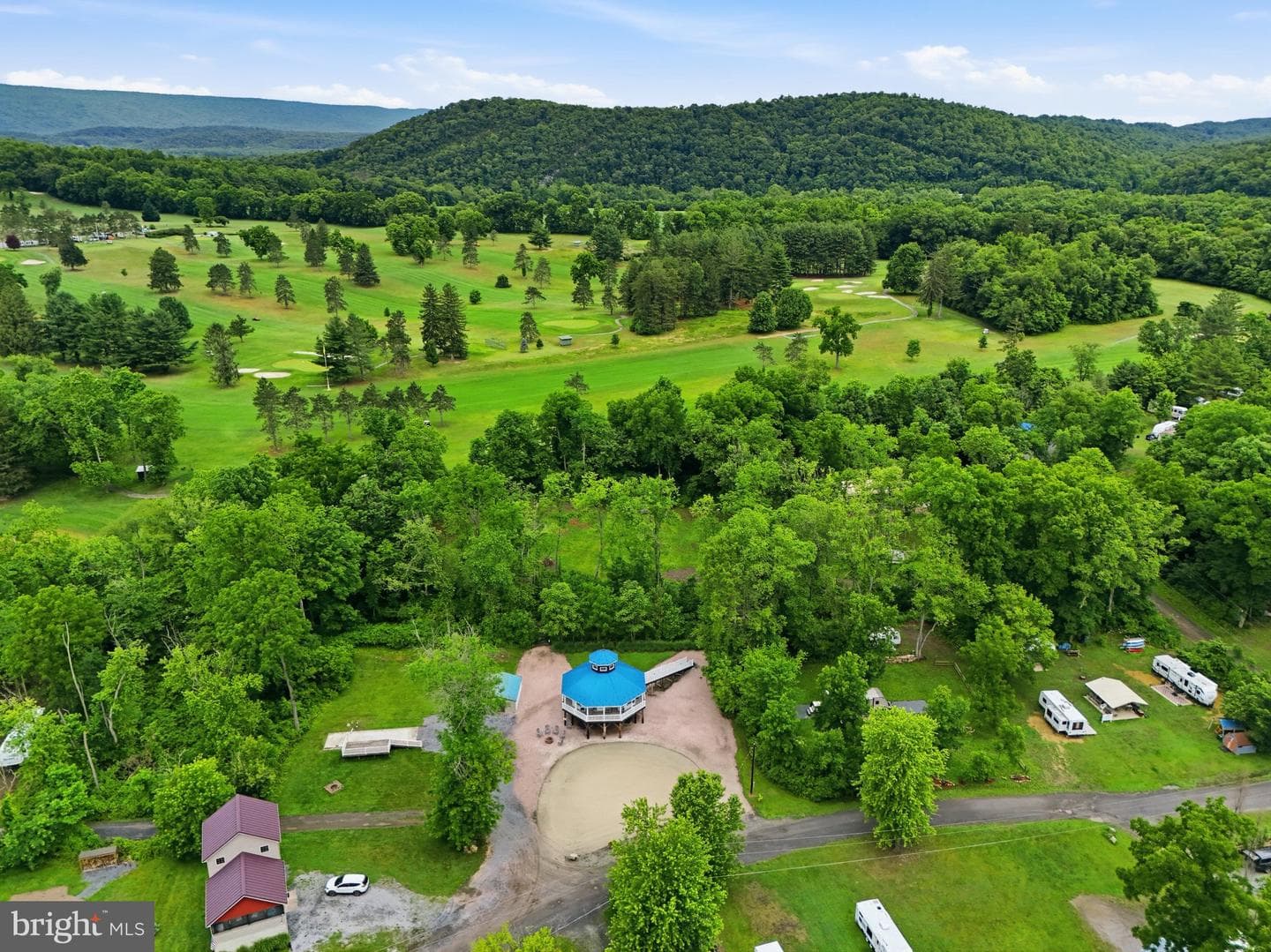 203 Front Drive photo 31