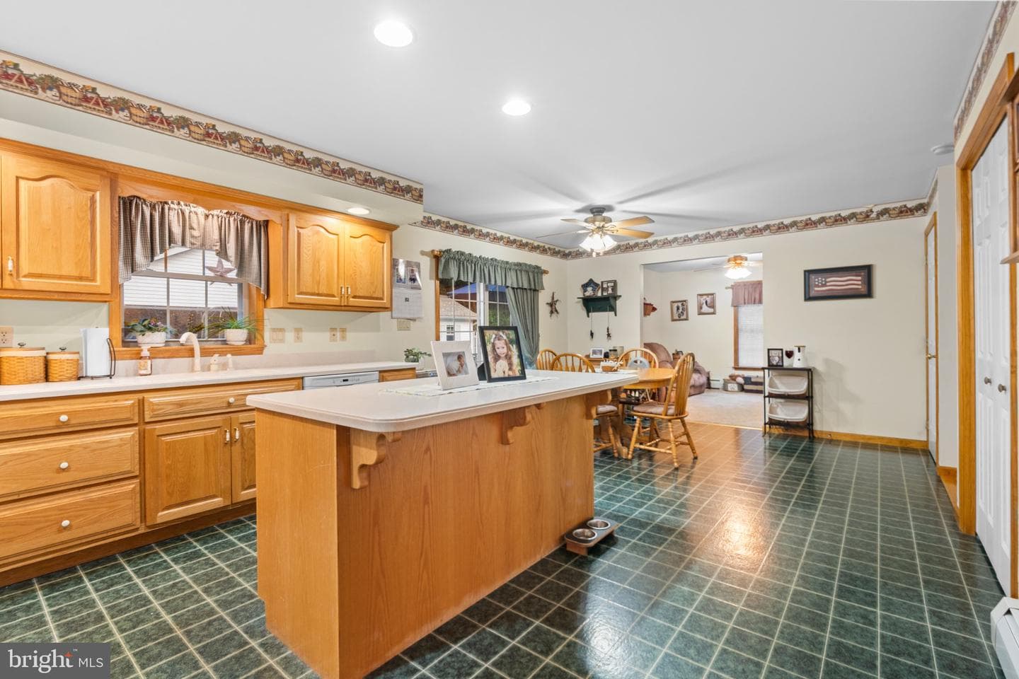 59 Delving photo 11