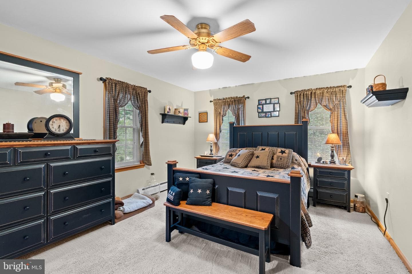 59 Delving photo 17