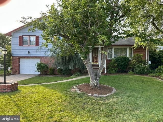 328 Cottage Place photo 12