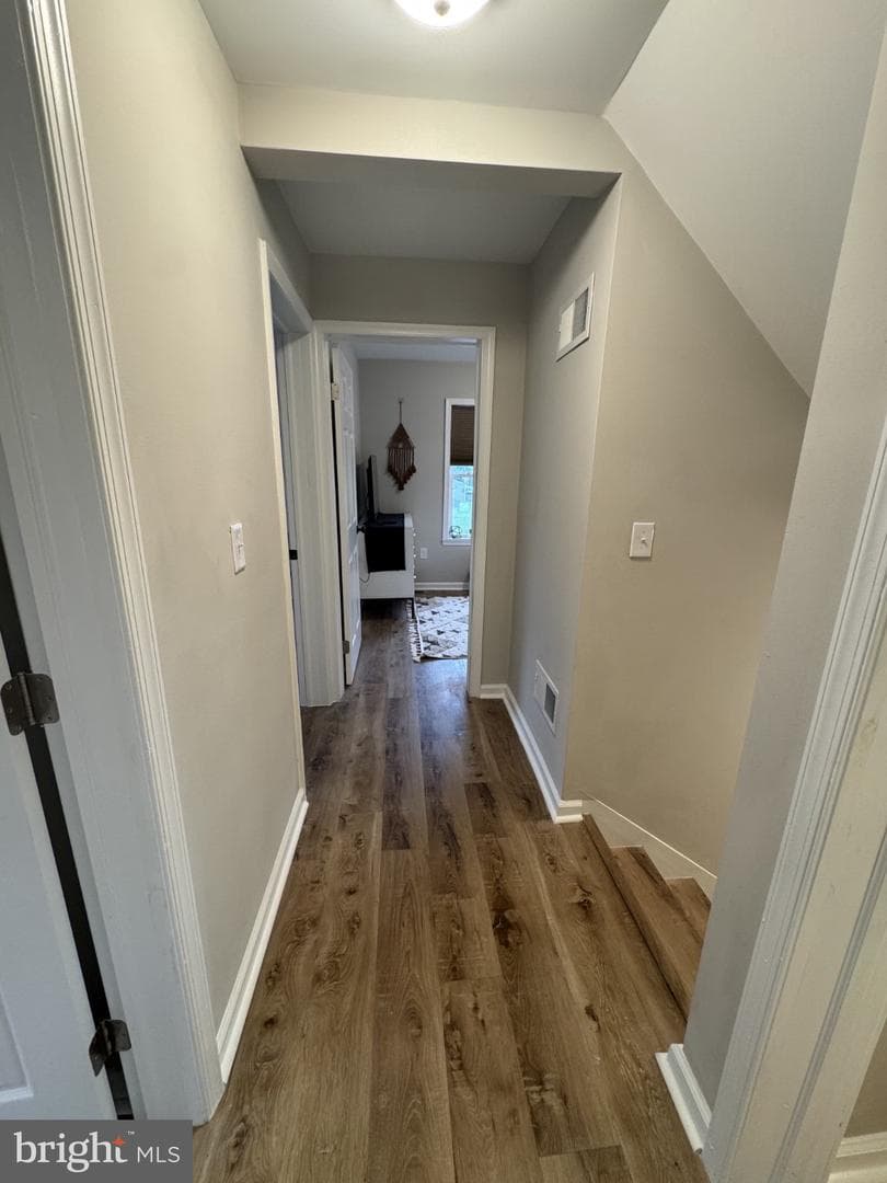 206 5th Avenue photo 29