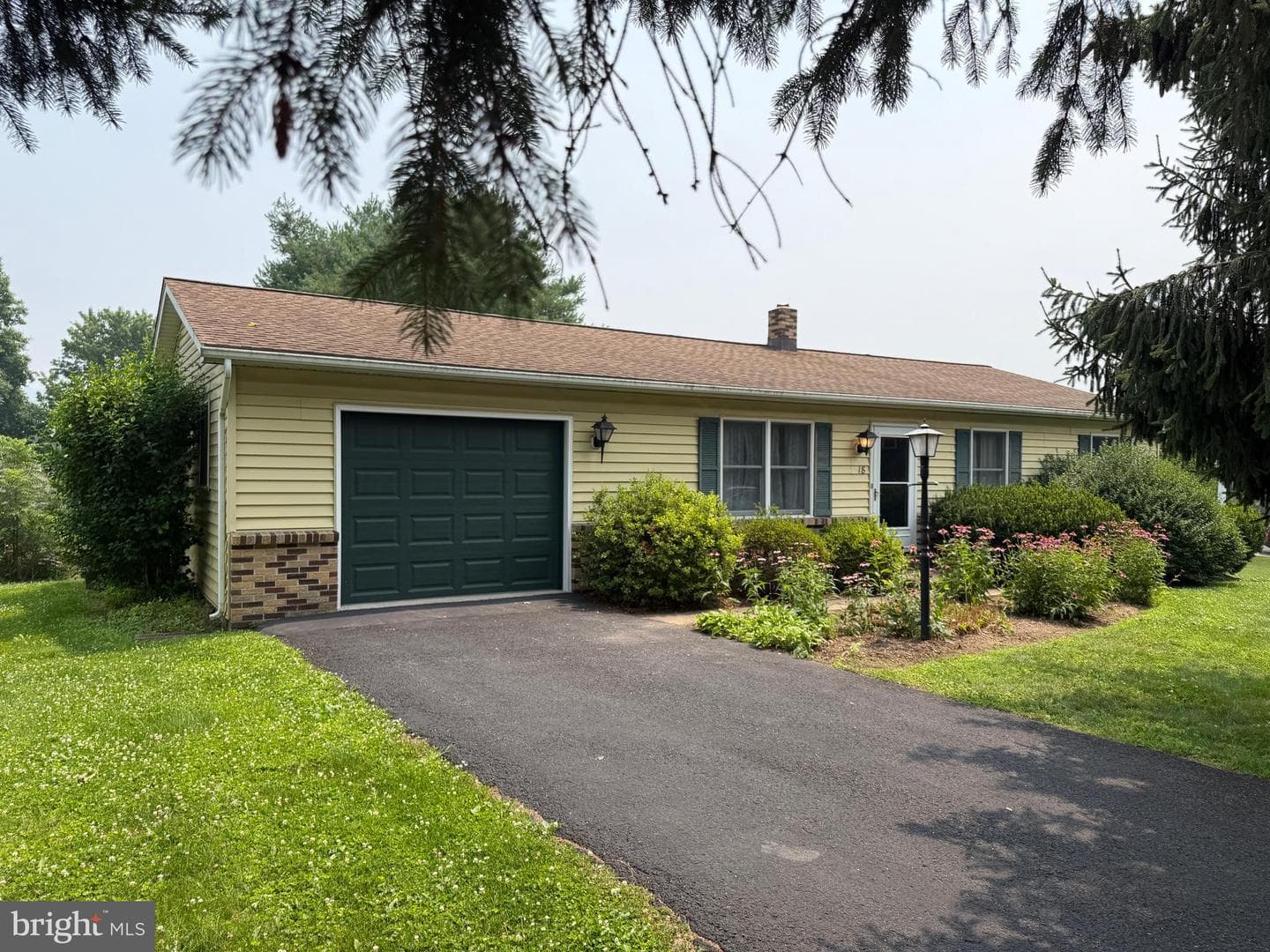 18 Bonnie Lane, Reedsville