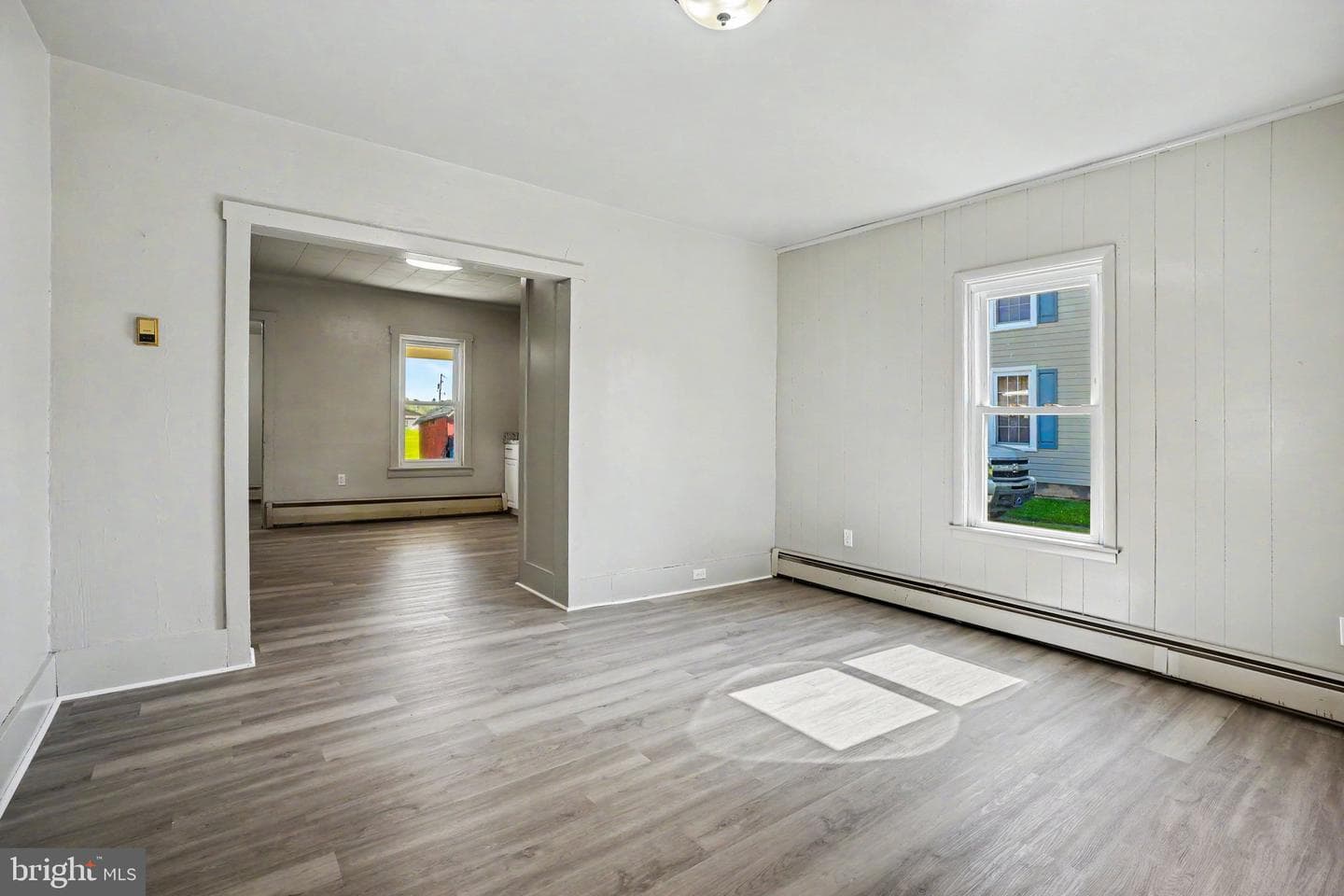 1441 N River Road photo 11
