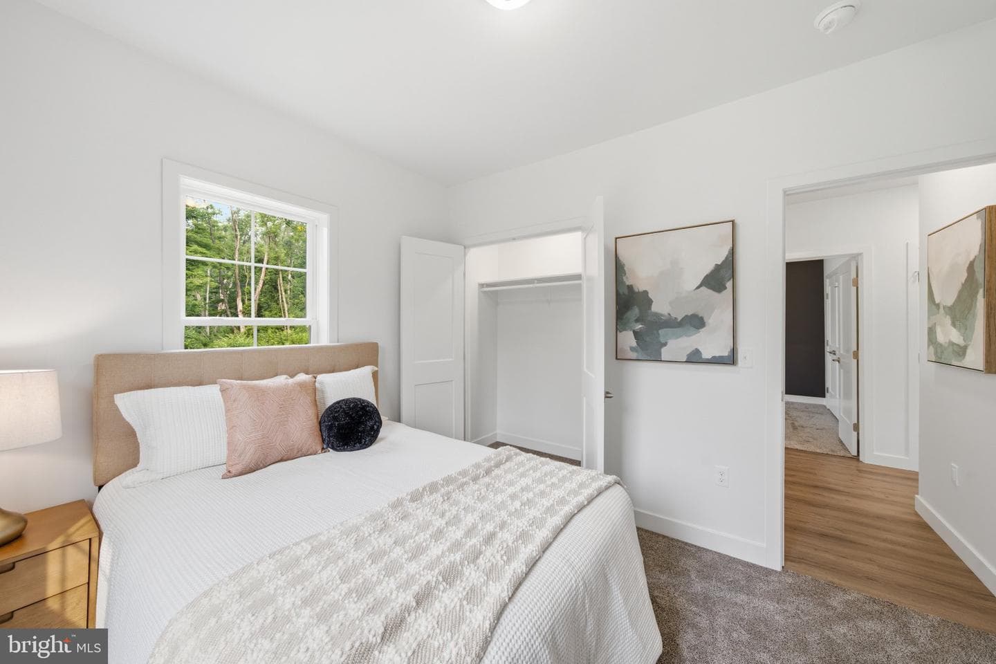 667 Summit Road photo 15