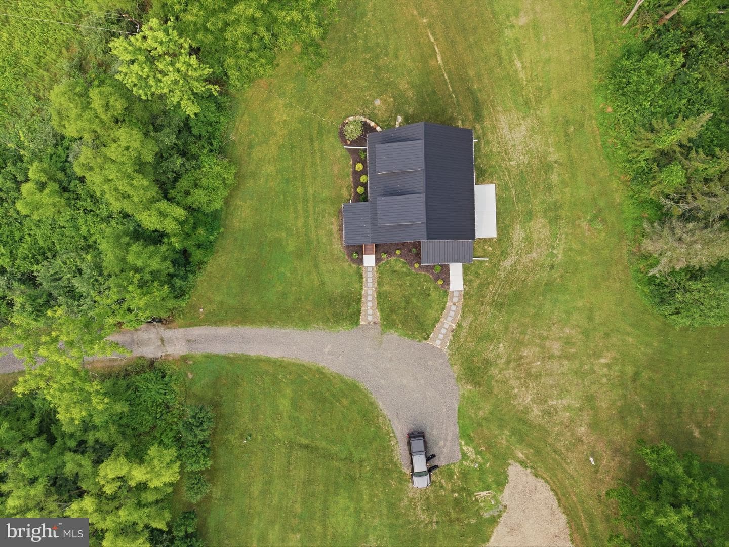 667 Summit Road photo 61