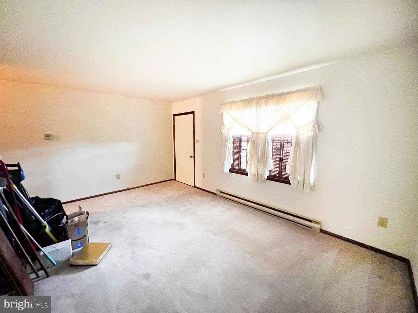 120 Liberty Lane photo 11