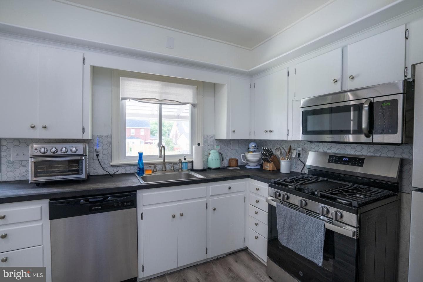 18 Sunset Road photo 20