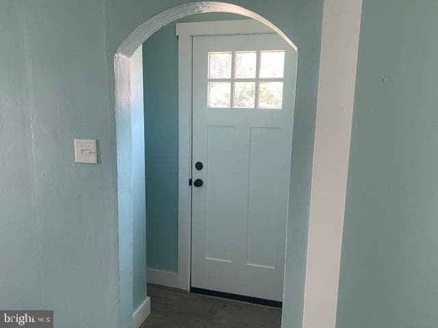 831 E Walnut Street photo 6