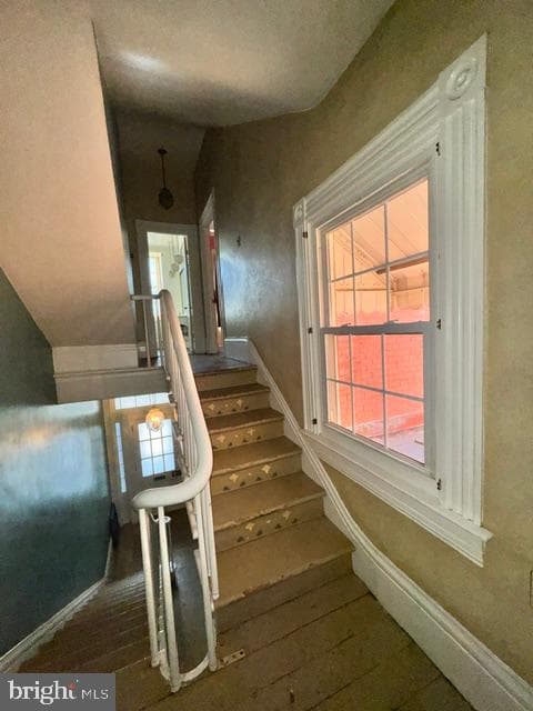 16 N Brown St photo 72