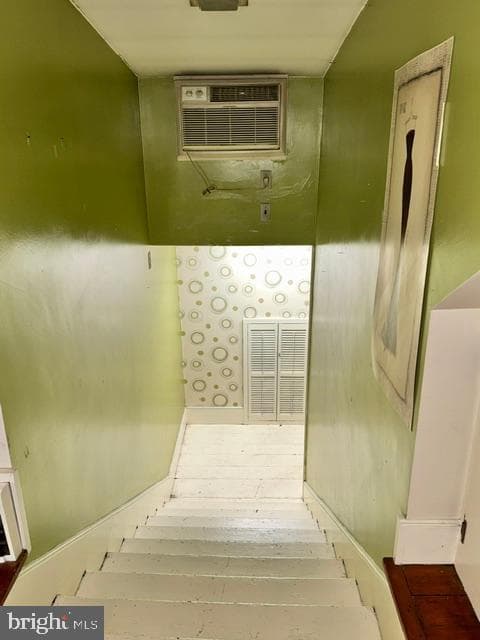 16 N Brown St photo 84