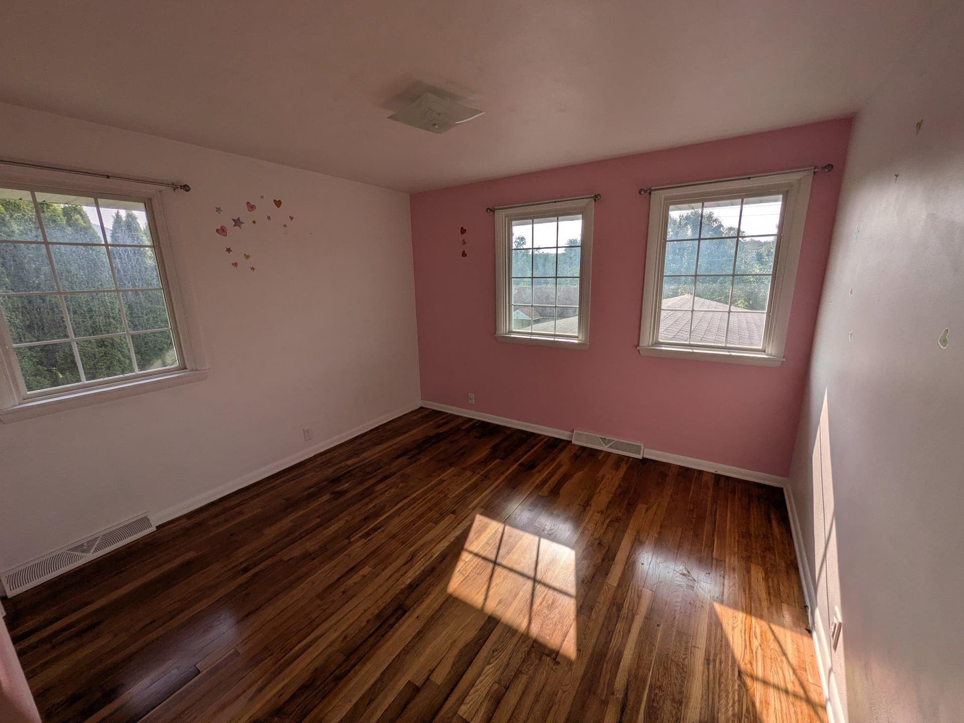 126 Brannon Lane photo 31