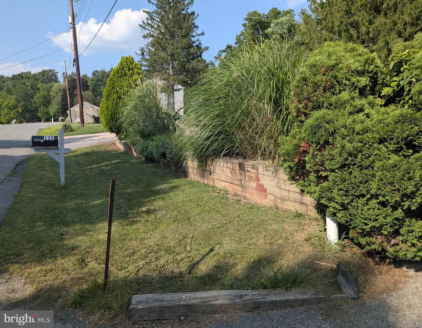 126 Brannon Lane photo 4