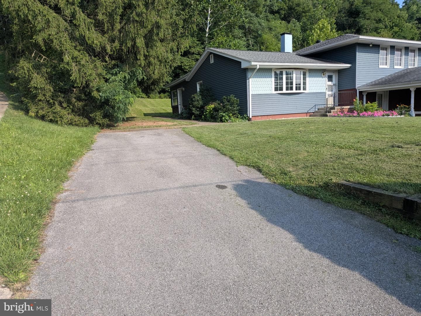126 Brannon Lane photo 5