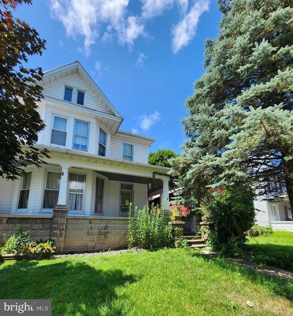 124 & 126 Main, Yeagertown