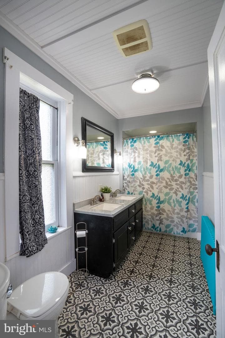 2272 Green Lane photo 52