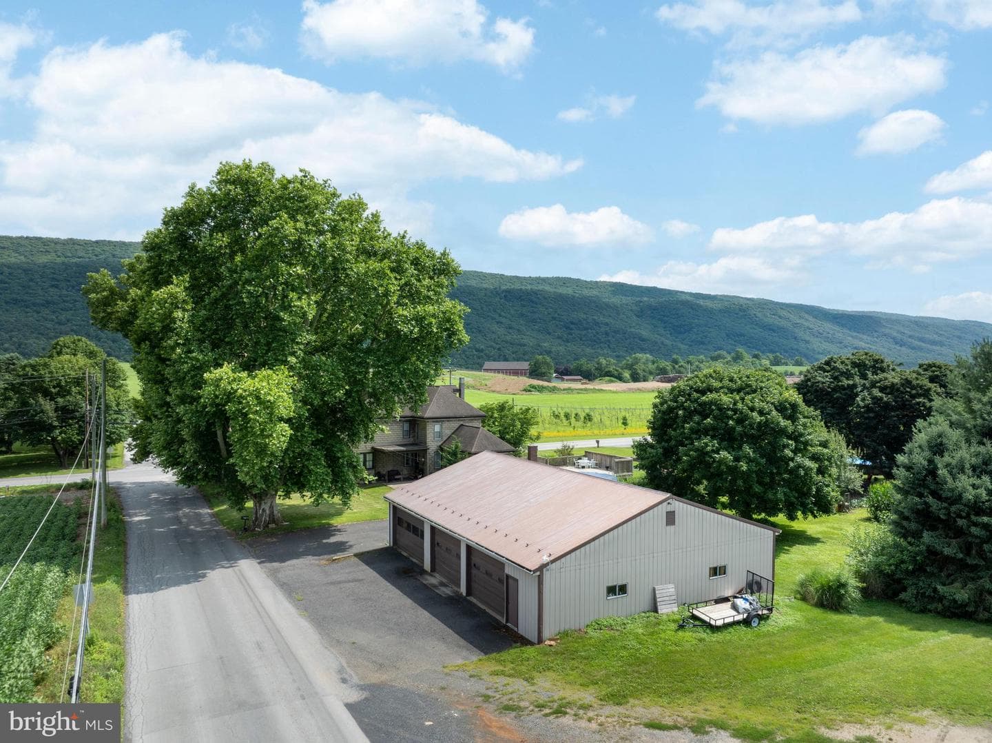2272 Green Lane photo 68