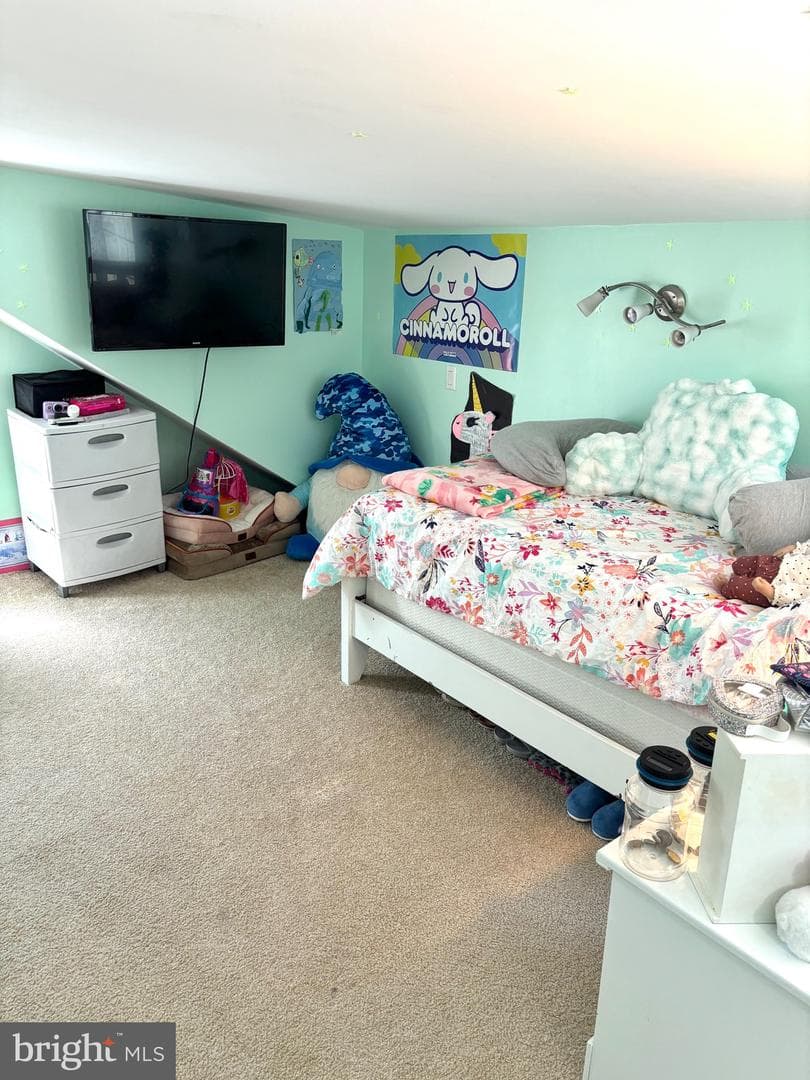 720 E Freedom Avenue photo 22