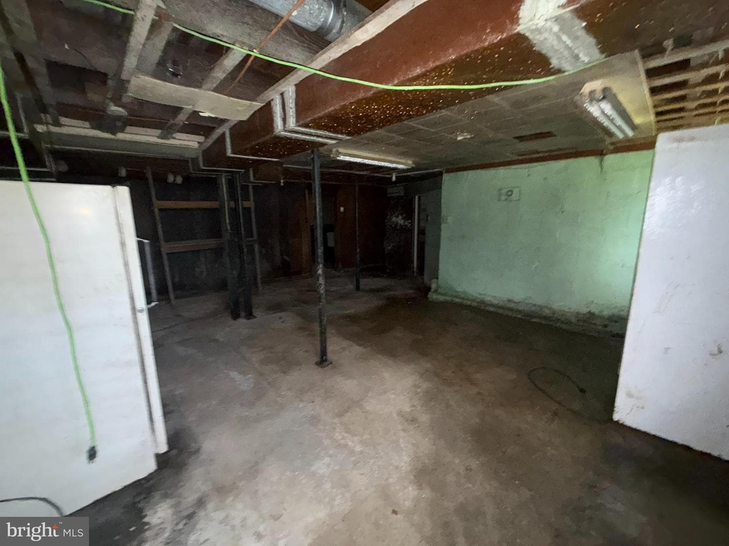 170 Elm Street E photo 15