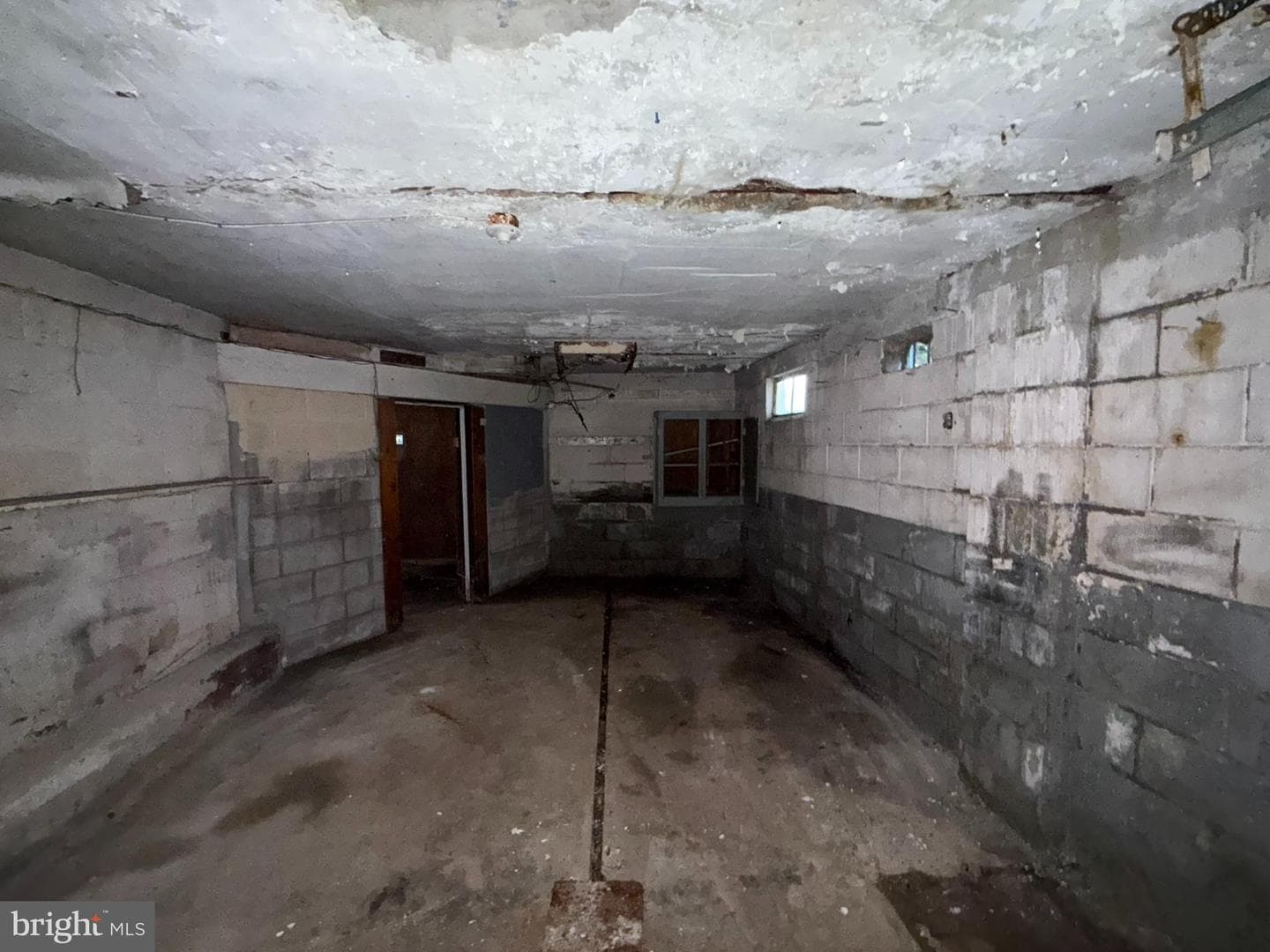 170 Elm Street E photo 20