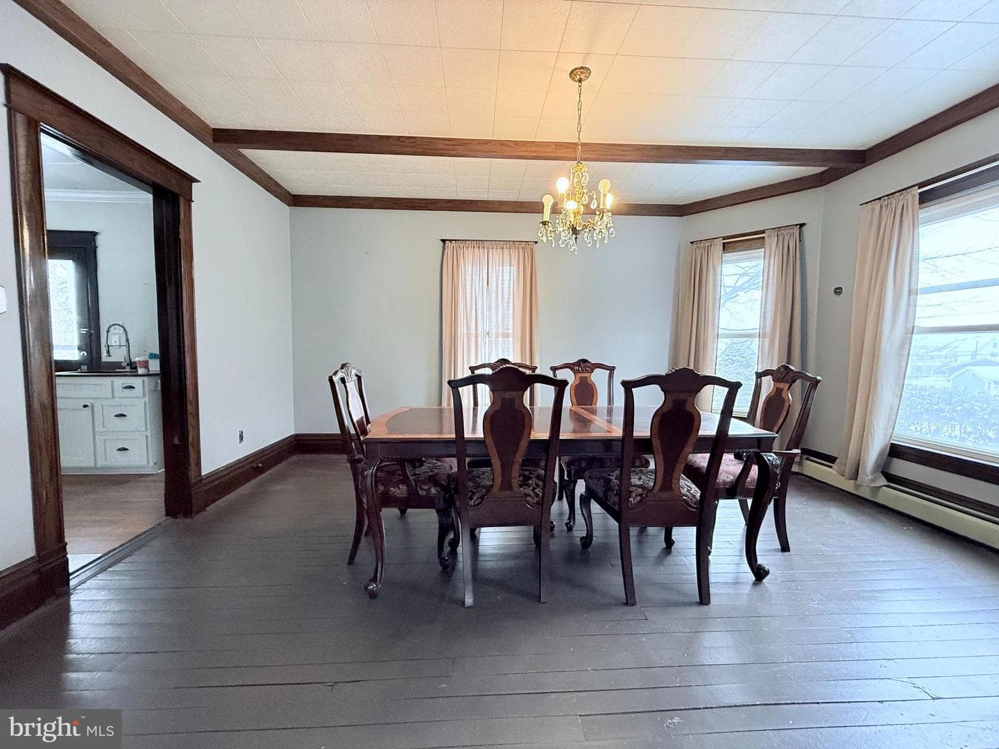 112 Pine Ave photo 3
