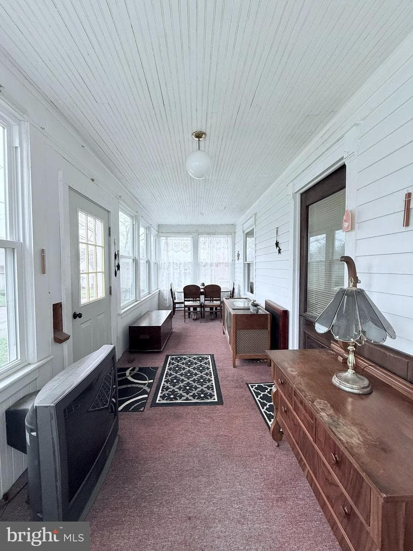 439 Bayard Street photo 3