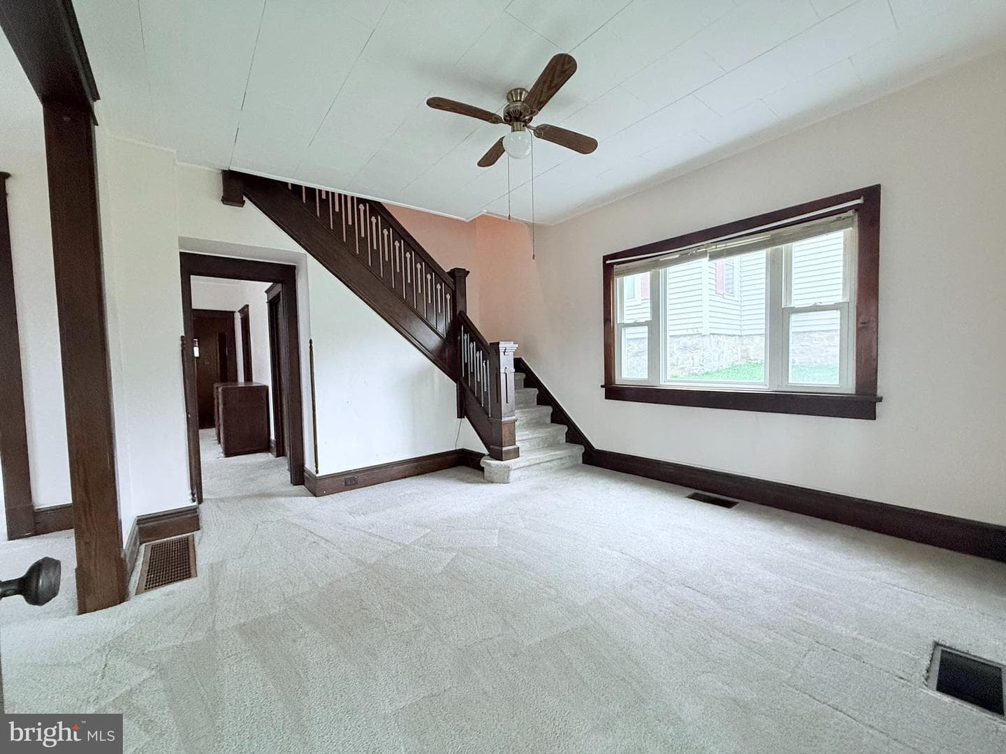 439 Bayard Street photo 5