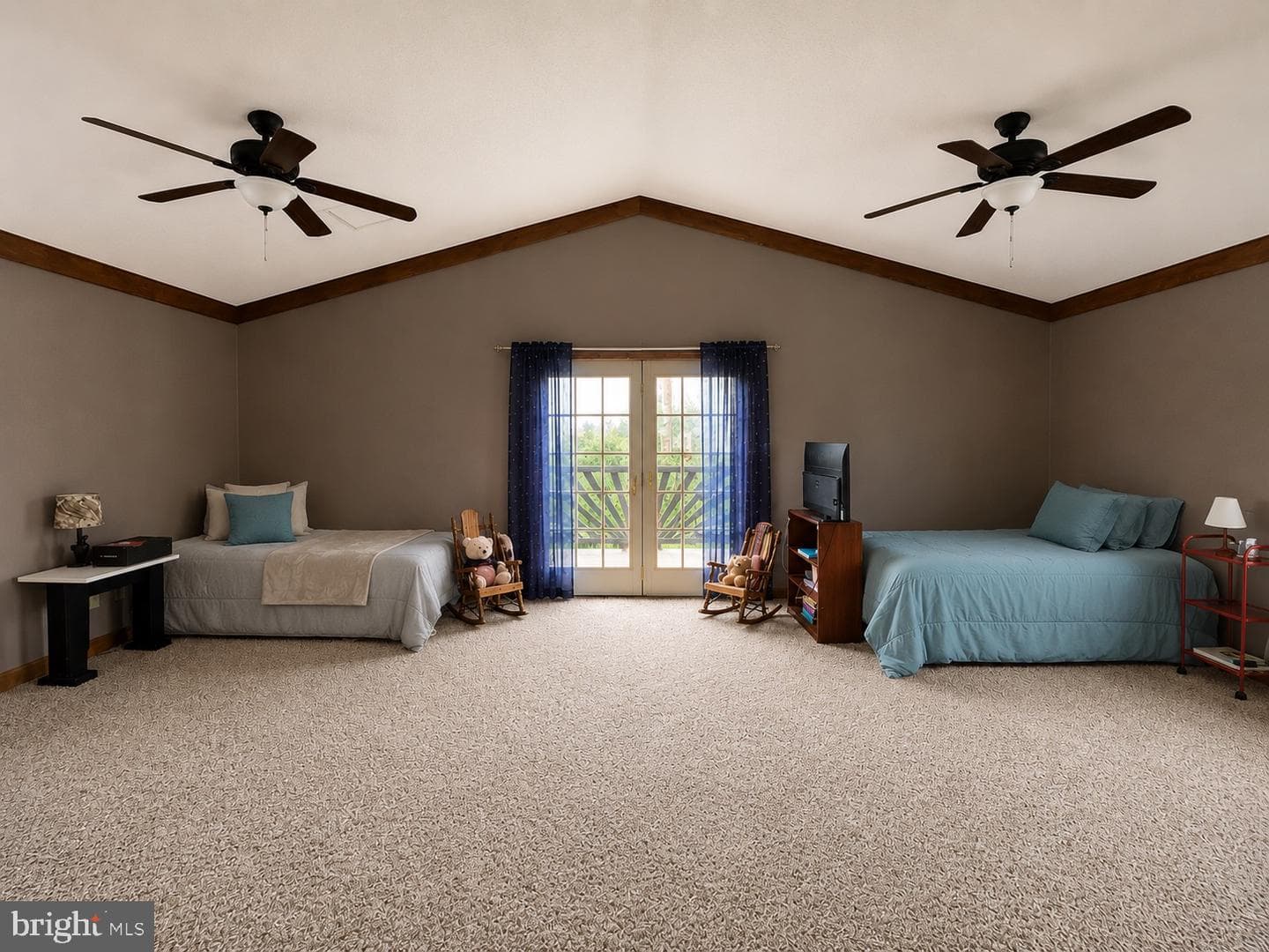 303 Flickerwood photo 17