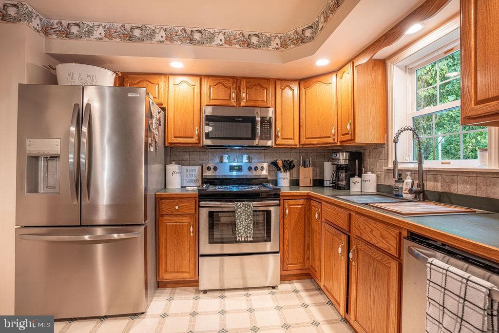 156 Columbia Hill Road photo 8