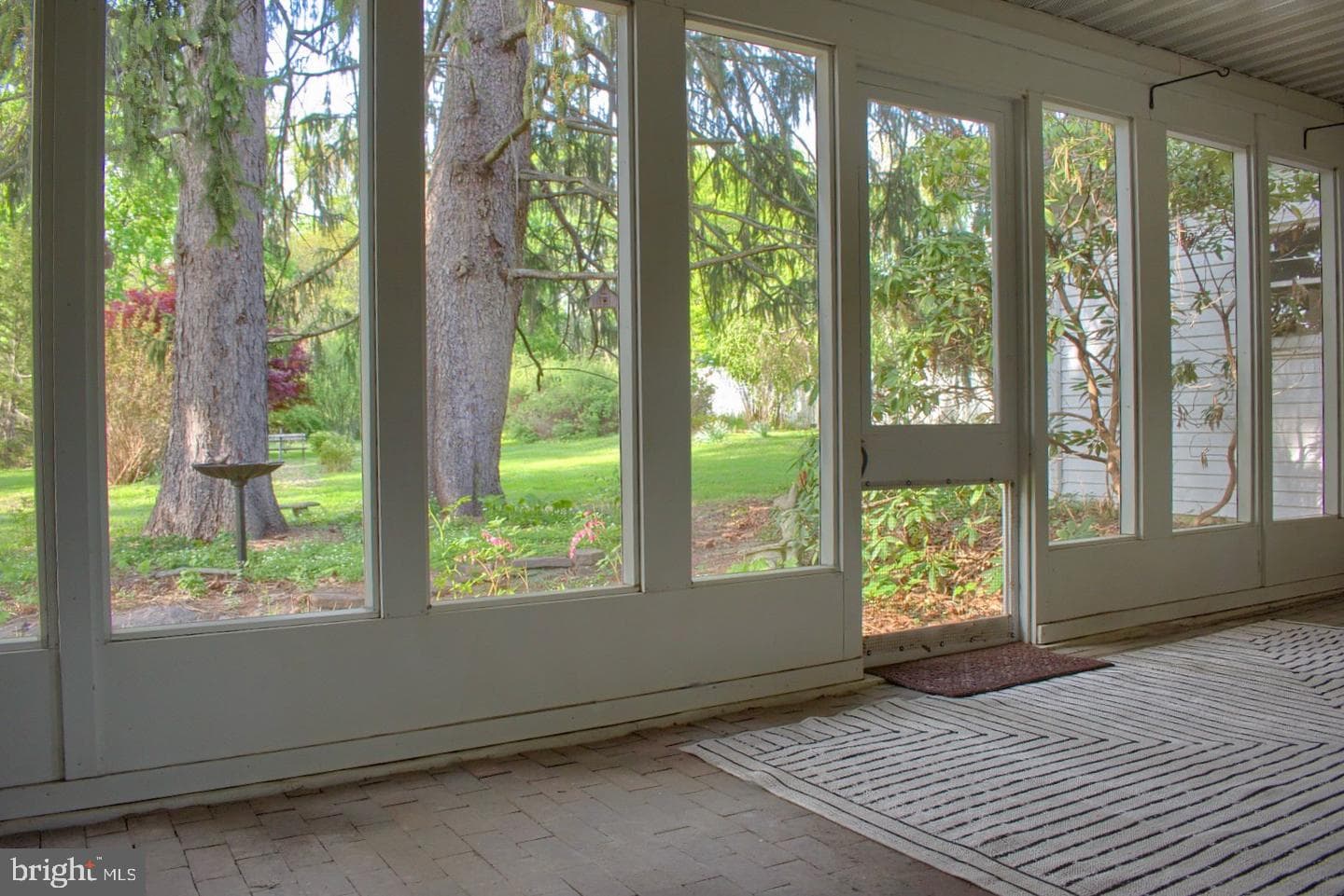 1025 Bloom Road photo 11