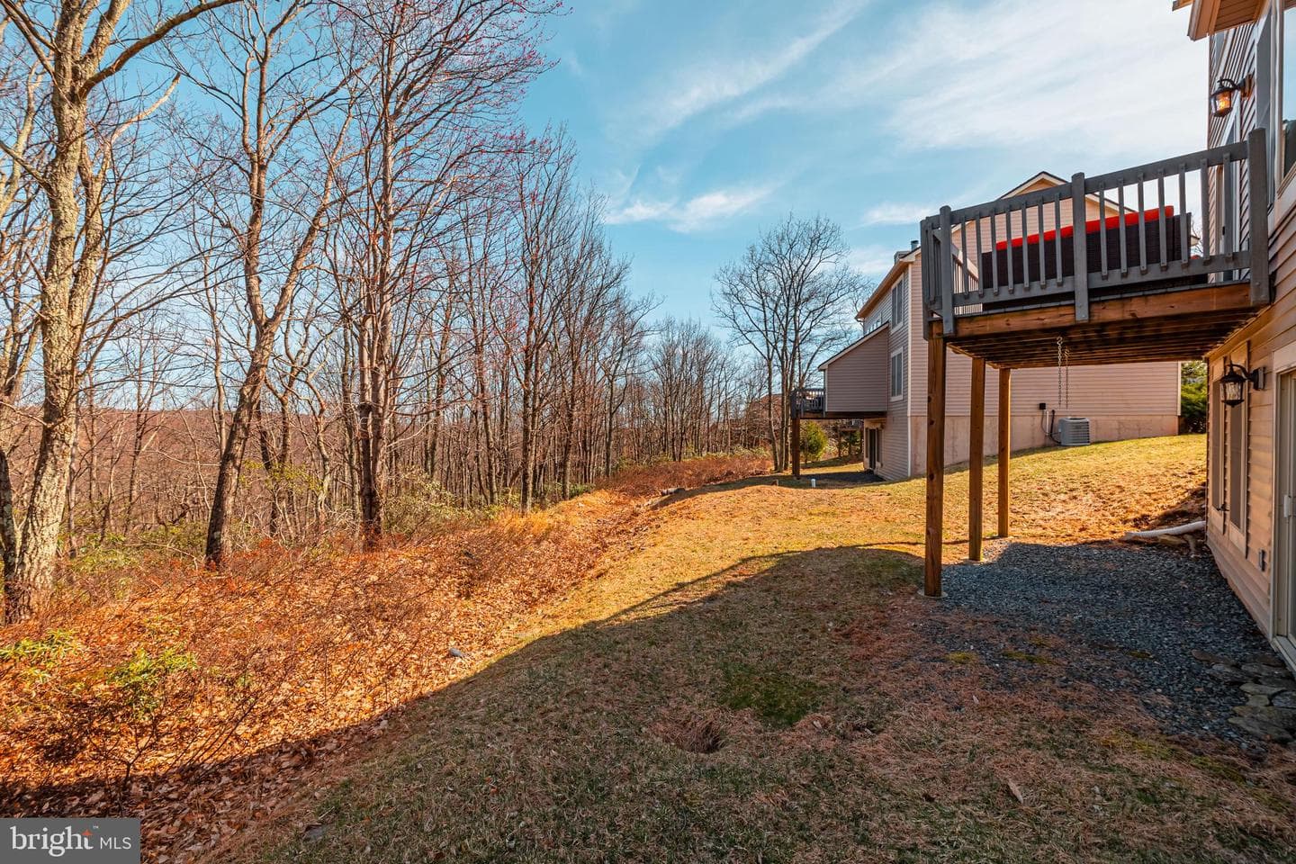 208 Sycamore Court photo 39