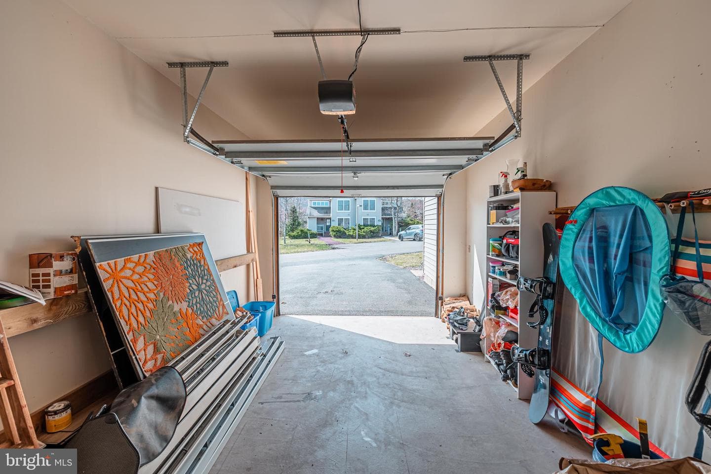 208 Sycamore Court photo 47