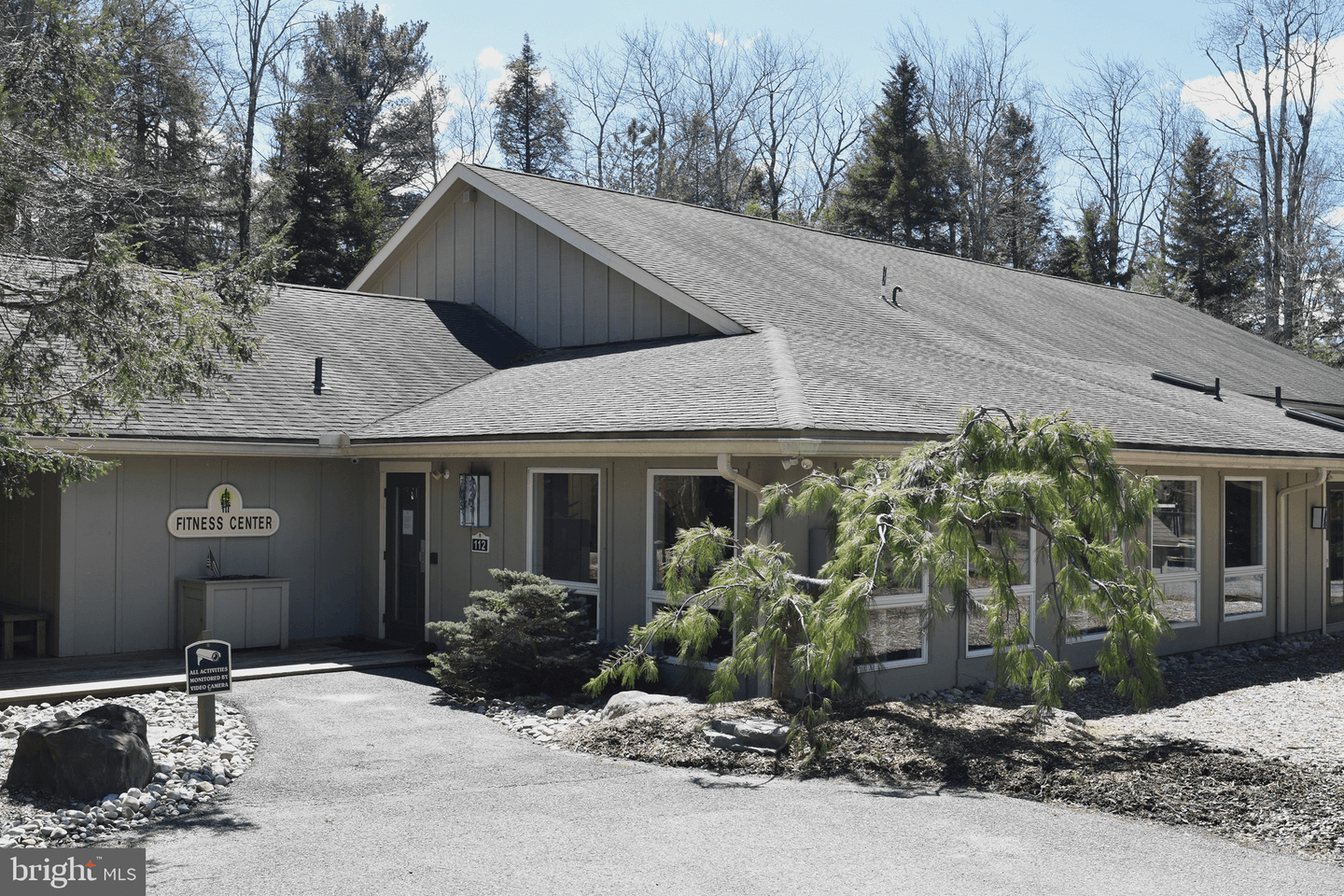 823 Crest Pines Ln photo 37