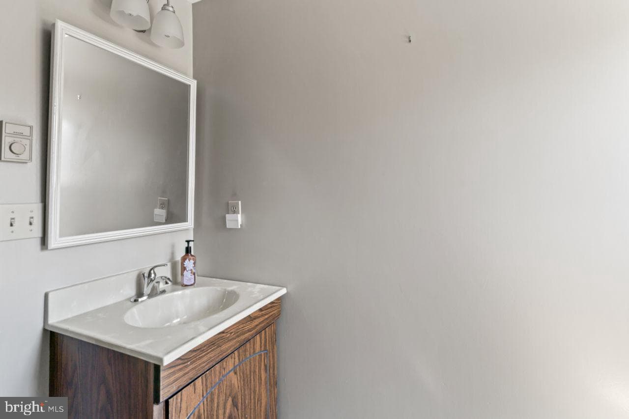 166 Tepee Drive photo 28